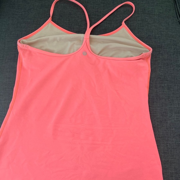 Lululemon Tank Size 12 - Picture 3 of 3